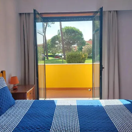 Be Local - In With Pool Access Apartamento *