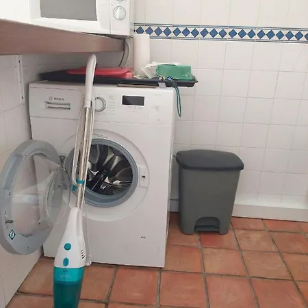 Be Local - In With Pool Access Apartamento *