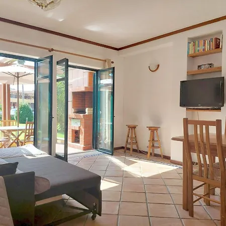 Apartamento Be Local - In With Pool Access *