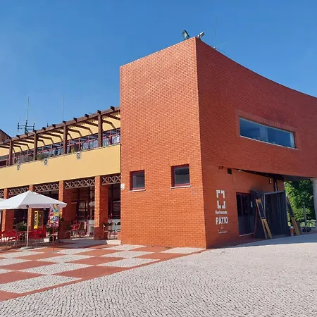 Be Local - In With Pool Access * Mira (Coimbra)